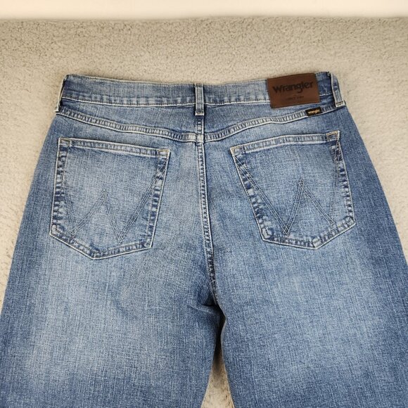 Wrangler Jeans Mens 33x32 Blue Relaxed Straight Leg Rodeo Ranch Hand Workwear - Picture 9 of 10